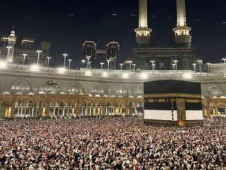 3,000 Kaduna Pilgrims Get Hajj Refunds 23 at least 550 muslims die at hajj as temperatures at mecca hit 51 8c photos NaijaChoice News 1