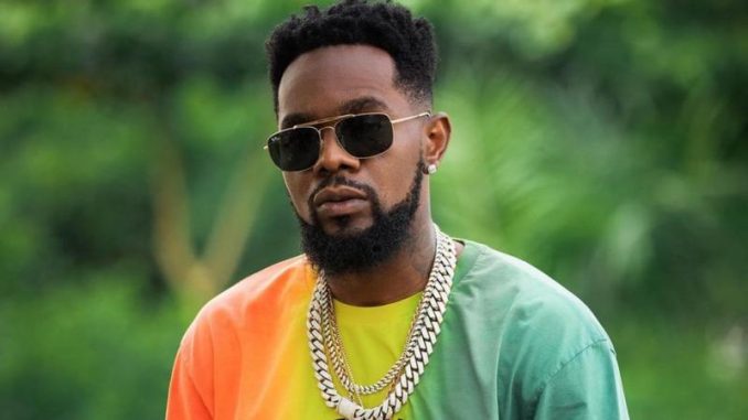 Patoranking Builds Mini Football Stadium In Lagos (Video) 1 Patoranking Builds Mini Football Stadium In Lagos (Video, Photos)