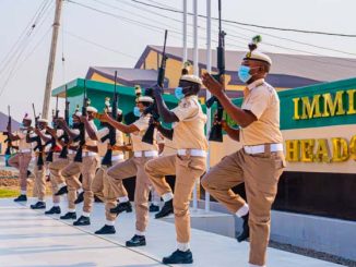 FG Clears 1,330 NIS Retirees 17-Year Severance Allowance 41 FG Clears 1,330 NIS Retirees 17-Year Severance Allowance