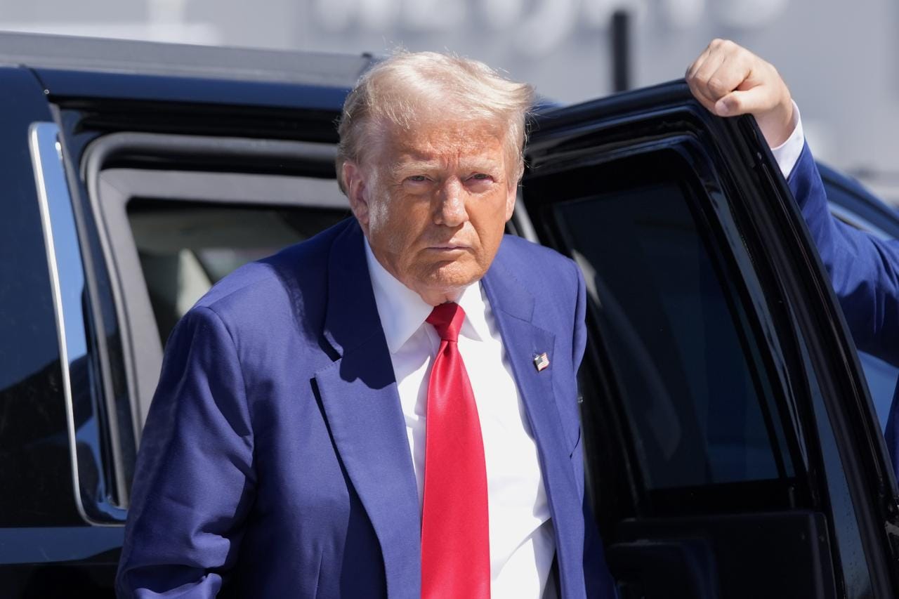 Gunshots Fired In Trump's Vicinity At Golf Course