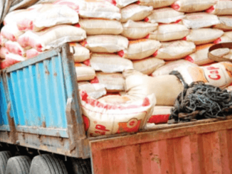 Lagosians Throw Stones At Customs Officers After Seizure Of Bags Of Rice 5 Lagosians Throw Stones At Customs Officers After Seizure Of Bags Of Rice