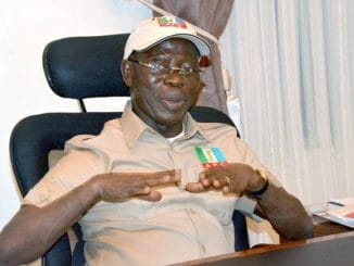 Nigerians Lambast Oshiomhole For Calling Edo Governor & Wife Childless