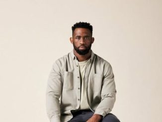 Siya Kolisi seen enjoying his single life at a club (Video) 19 Siya Kolisi seen enjoying his single life at a club (Video)