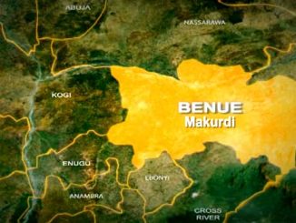 Truck Crashes Into A Building, Kills Family Of Nine In Benue (Photos) 39 Truck Crashes Into A Building, Kills Family Of Nine In Benue (Photos)
