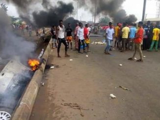 BREAKING: 30 Passengers Burnt To Death In Ondo Car Crash 27 BREAKING:30 Passengers Burnt To Death In Ondo Car Crash