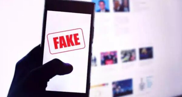 6 ways to spot fake news on social media